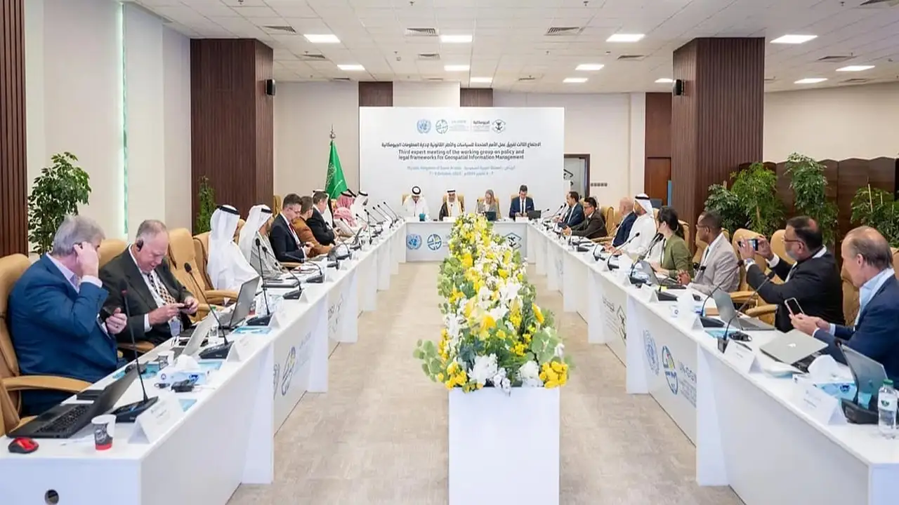 الحوكمة الجيومكانية السعودية تحظى بإشادة أممية وتصنف ضمن أفضل الممارسات العالمية
